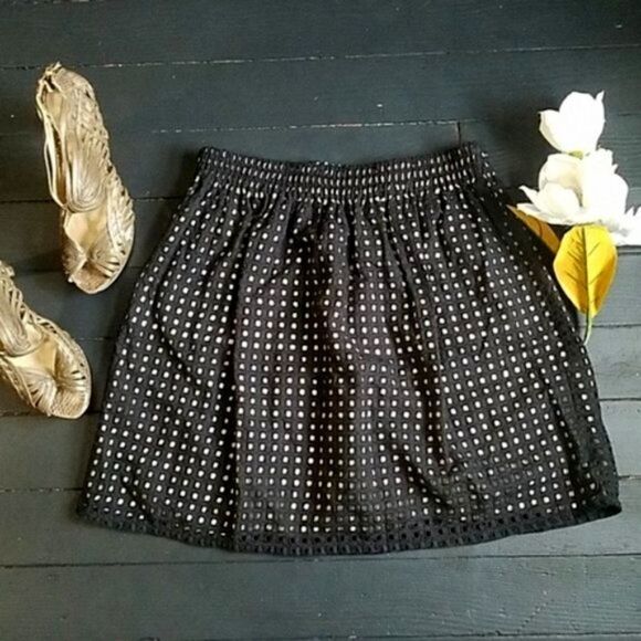 🌼 Loft black and white skirt - Picture 1 of 8